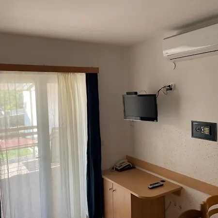 Apartments Pag-Travel Novalja Exterior photo