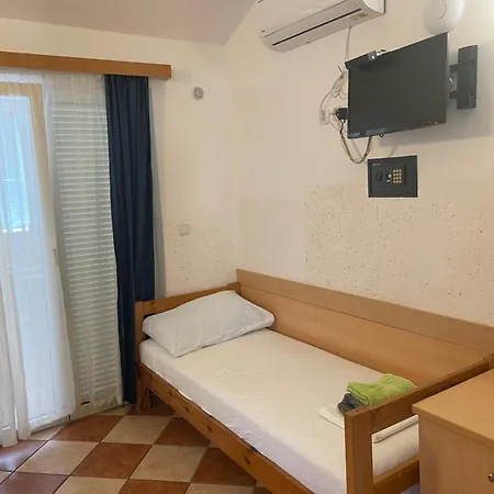 Apartments Pag-Travel Novalja Exterior photo